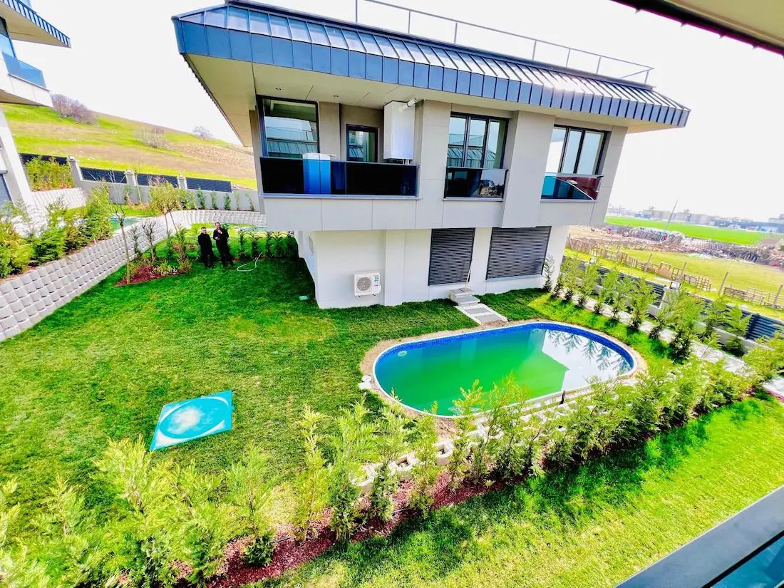 Property in Kumburgaz